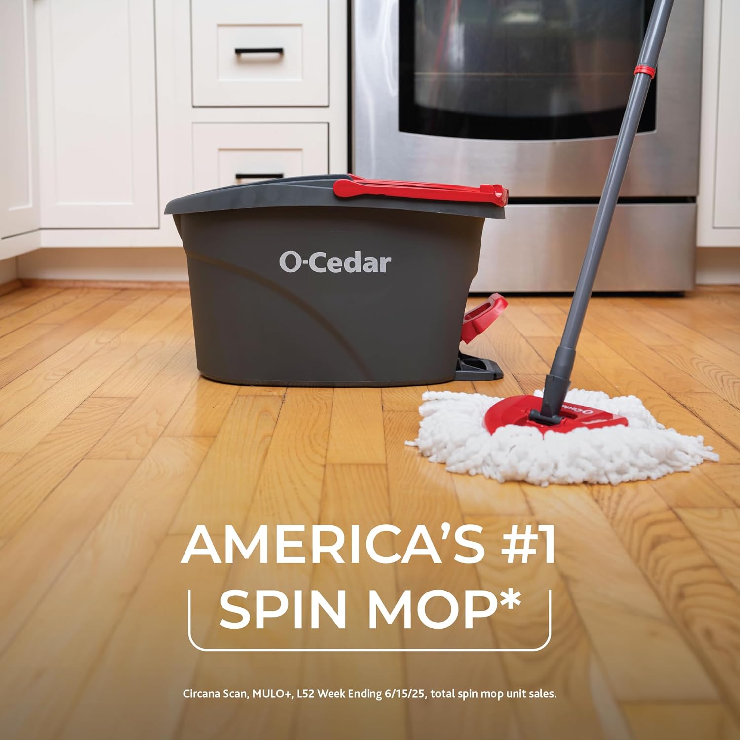O-Cedar Easywring Microfiber Spin Mop & Bucket Floor Cleaning System + 3 Extra Refills (4 Refills Included) - Image 2