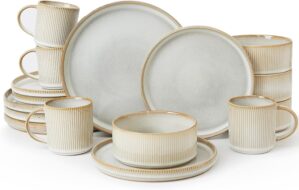 Famiware Star Dinnerware Set with M...