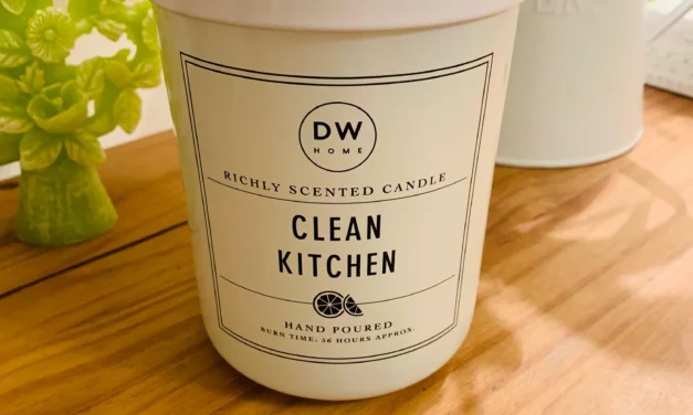 Pure Essence: DW Home Clean Kitchen Candle Experience